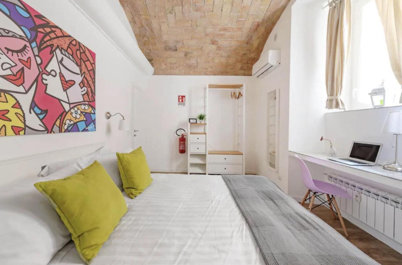 New-Big Honey Colosseum 4Bdr + 2Sofa Bed A/C روما المظهر الخارجي الصورة